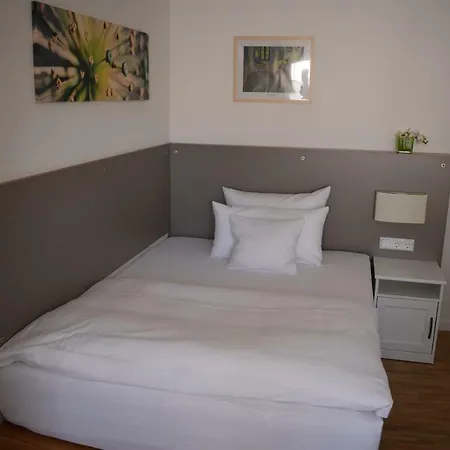 Luxury Mit 4 Schlafzimmer * Neckarsulm