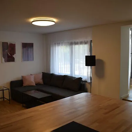 Daire Luxury Mit 4 Schlafzimmer *